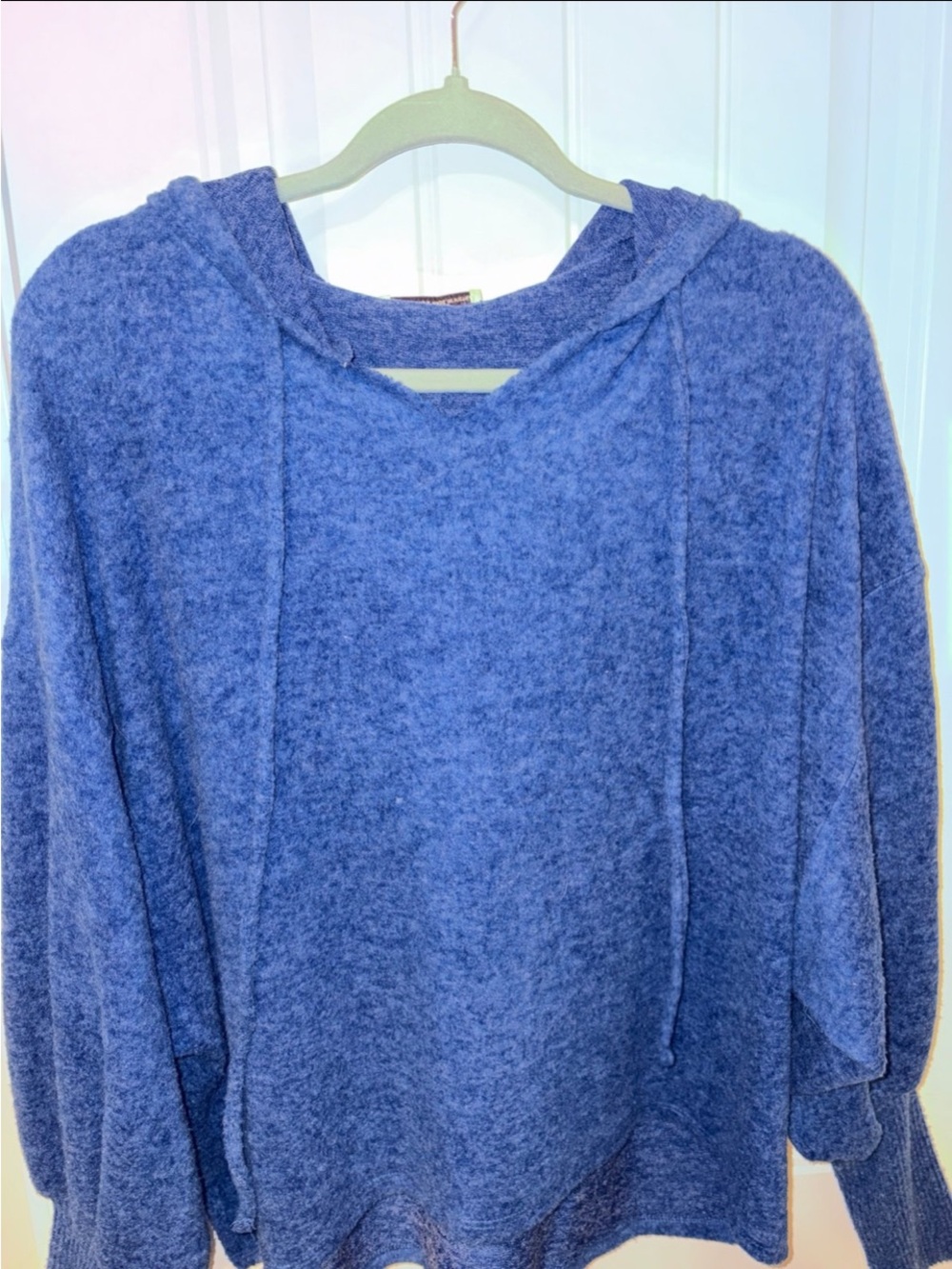 NWOT Zenana Outfitters Plush Blue Hoodie Sweater